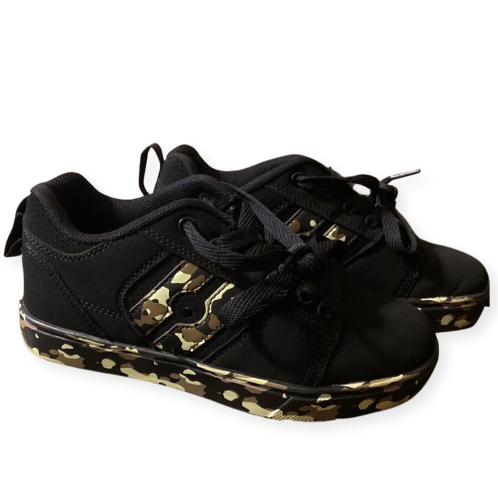 HEELYS Acer camo/black size 3y